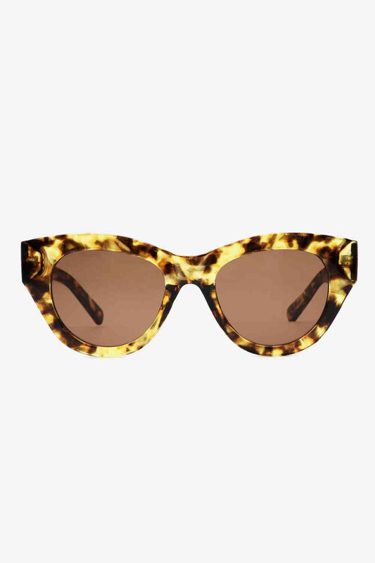 Tortoise Shell Wayfarer Sunglasses